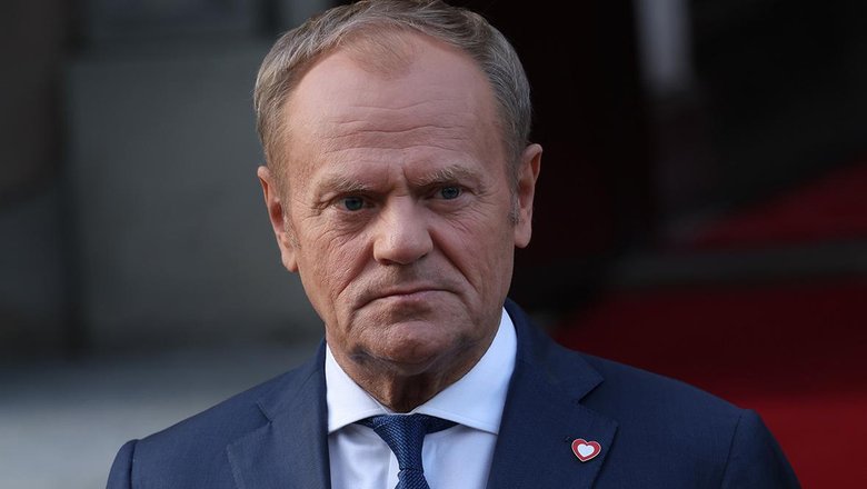 Туск назвал диверсию причиной повреждения железной дороги в Польше