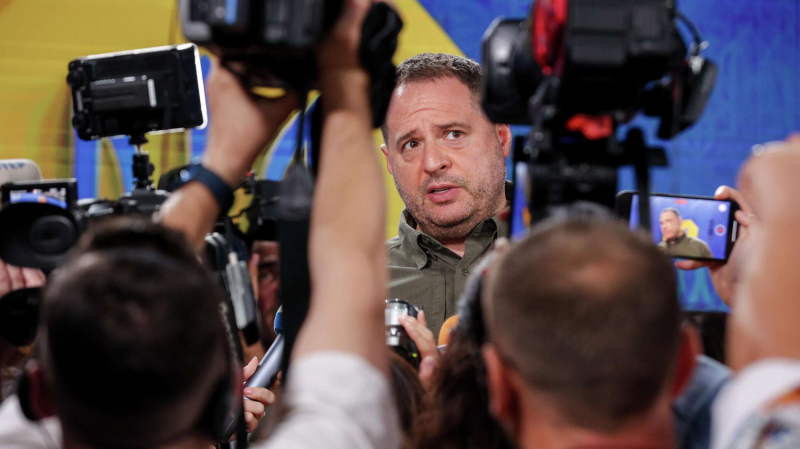 Европа включила "антикриз": Ермак держал Зеленского под гипнозом