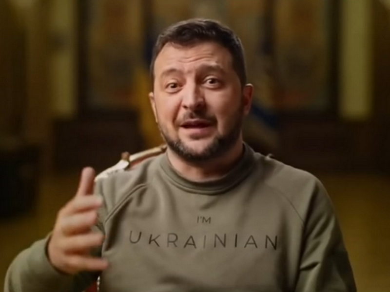 &laquo;Показал Белому дому средний палец&raquo;: от уставшего бездействием Киева Трампа требуют &laquo;обнулить&raquo; Зеленского