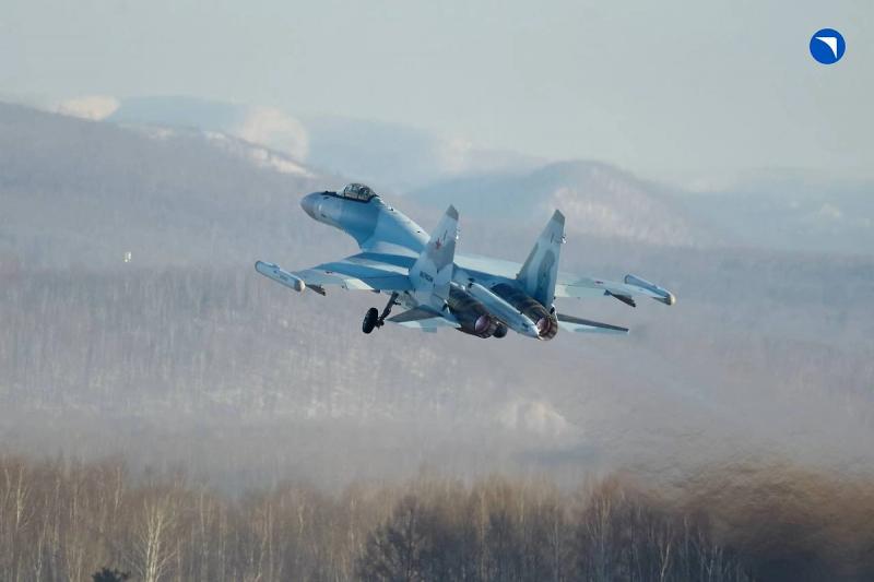 Последнюю в этом году партию истребителей Су-35С передали экипажам ВКС России