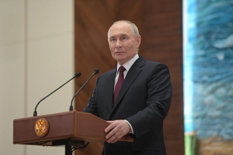 Путин ещё на год продлил механизм параллельного импорта