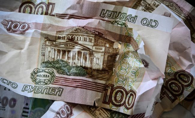 Российский рубль опередил все основные валюты по&nbsp;отношению к&nbsp;доллару