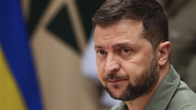 Зеленский намерен противопоставить российским ударам кадровые перестановки